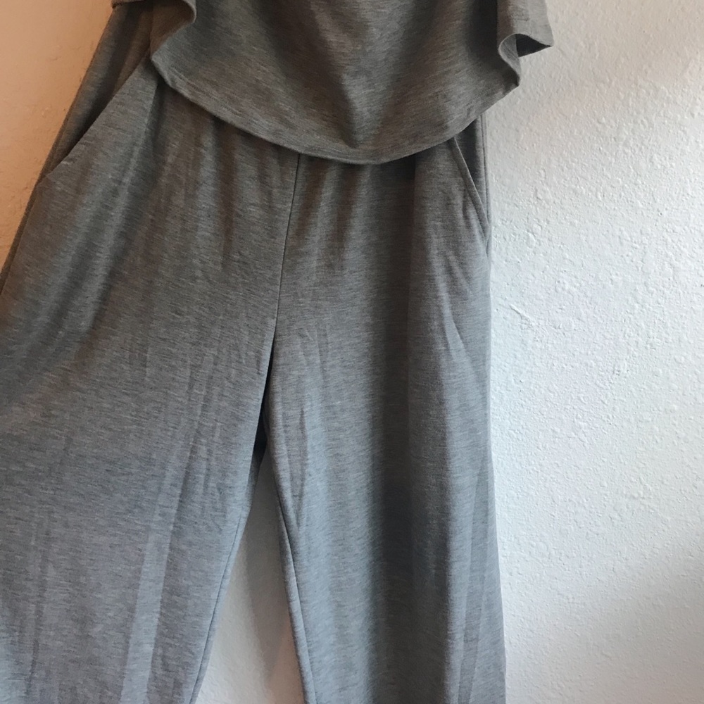 Romper - Picture 3 of 4